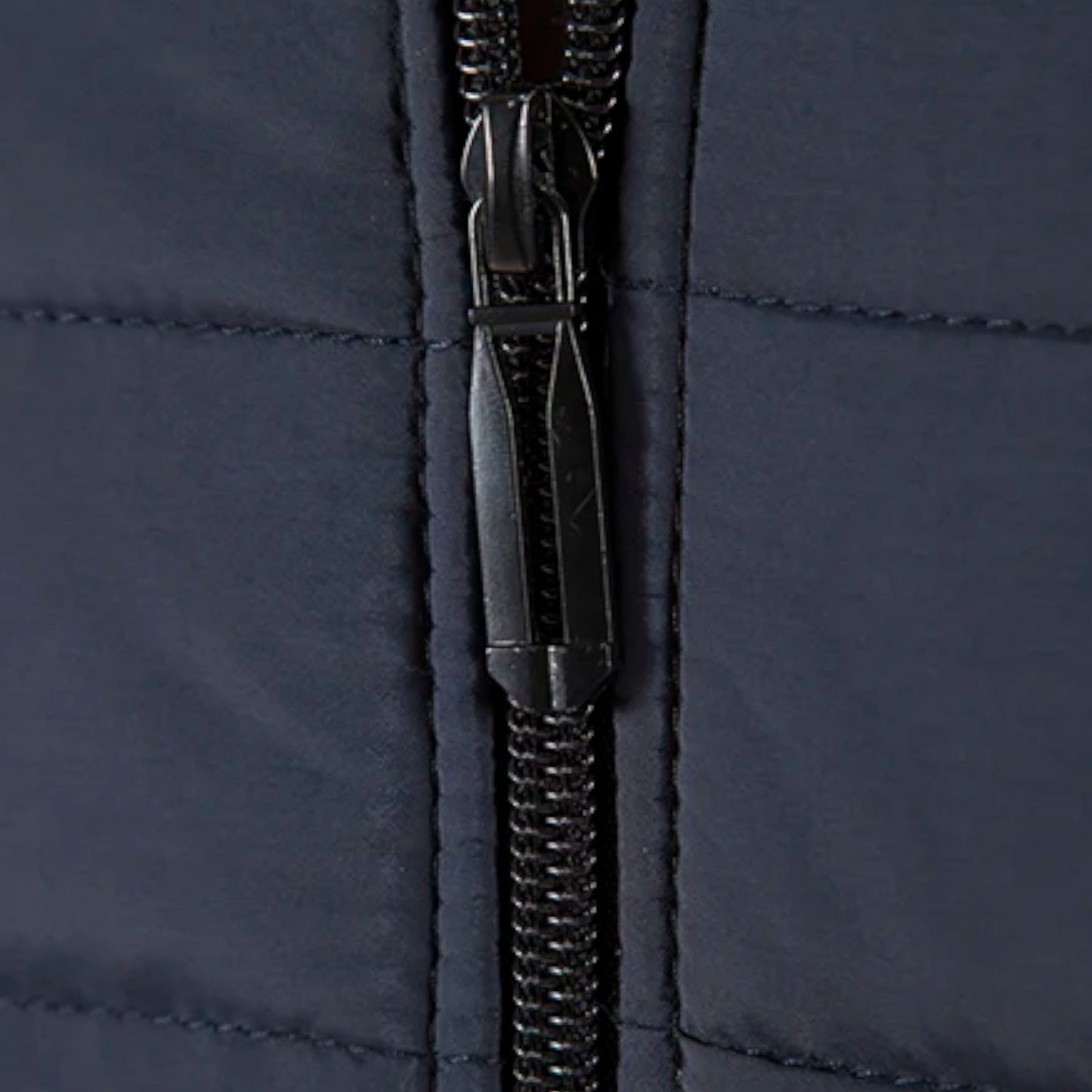 Herren Fleecejacke Patchwork | Stehkragen und Stilvolle Kontraste