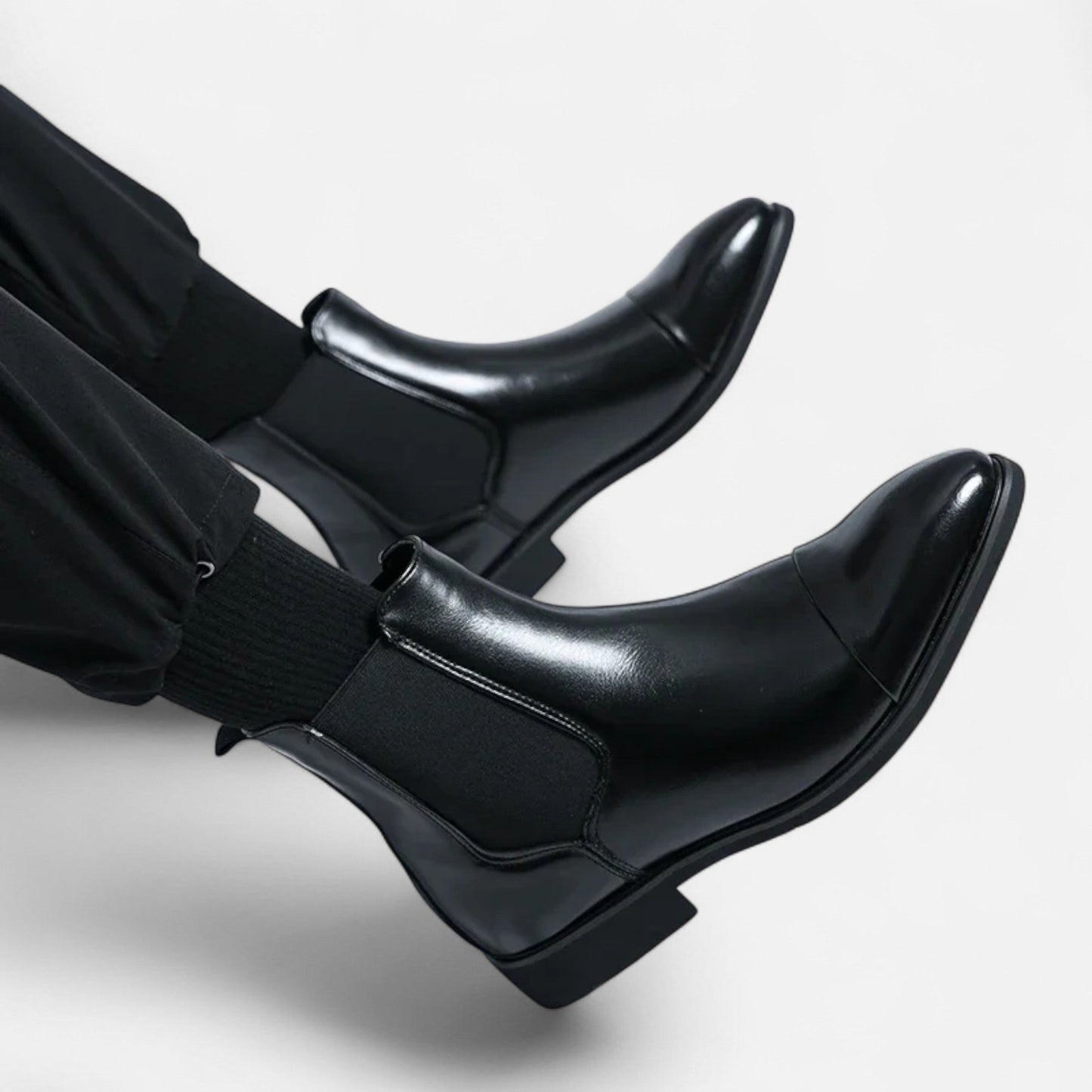 Herren Chelsea Boots Noir | Elegante Schuhe mit markanter roter Sohle