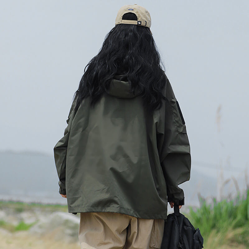 Wind- und Wasserabweisende Damenjacke – Funktional, Stylisch & Alltagsstark