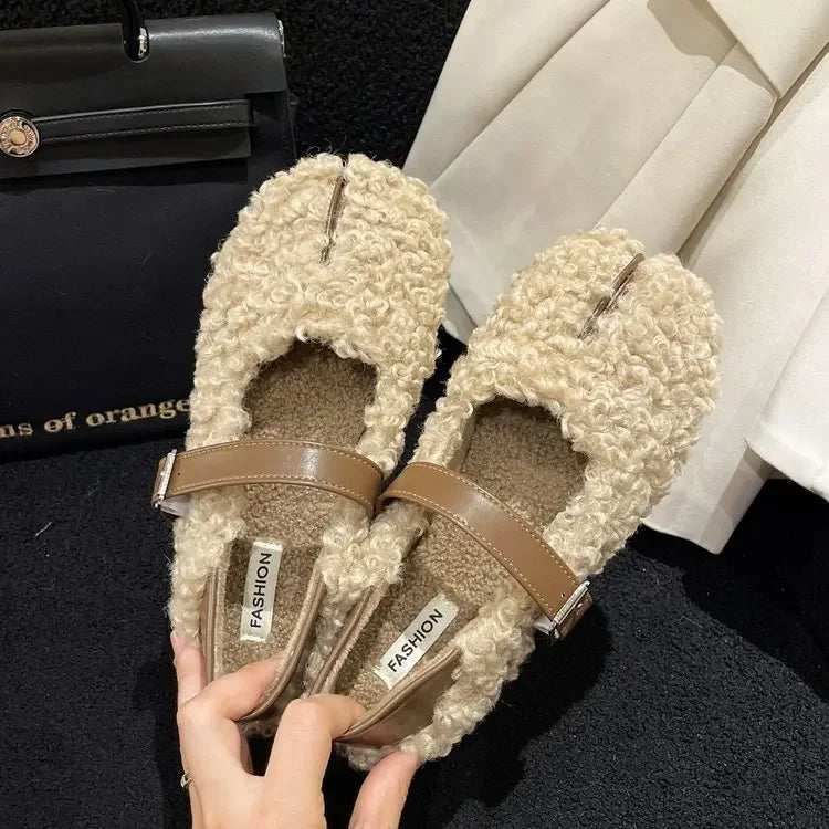 Wystira | Winter-Fleece-Flats mit Schnallen