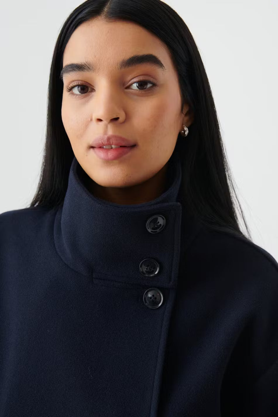 Elegante Damen Kurzjacke mit Stehkragen | Minimalistische Raffinesse für jeden Anlass