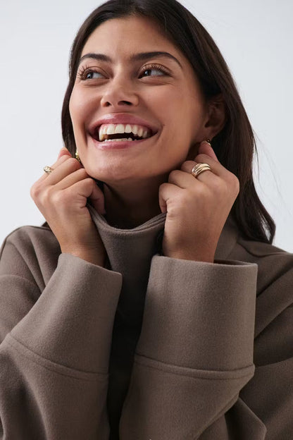 Elegante Damen Kurzjacke mit Stehkragen | Minimalistische Raffinesse für jeden Anlass