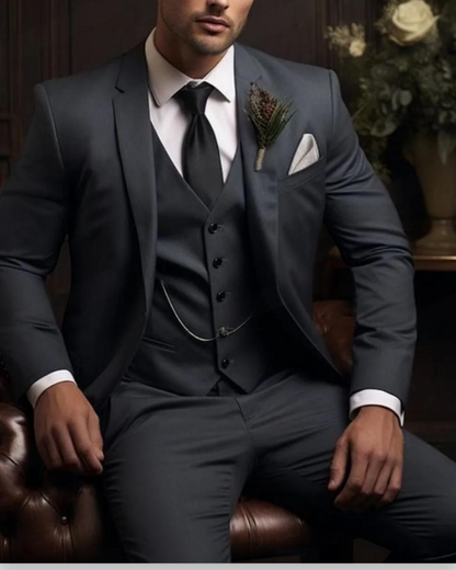 Dreiteiliger Herrenanzug mit Weste | Eleganz und Stil für jeden Anlass