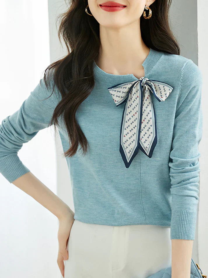 Heike | Damen Strickpullover mit Stilvollem Seidentuch-Bow Tie am Hals