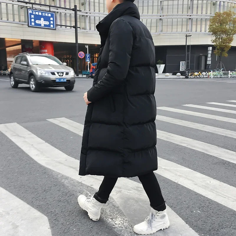 Henrik | Klassischer, schwarzer Herren Wintermantel mit hohem Kragen – Gepolsterte Winterjacke für kalte Tage