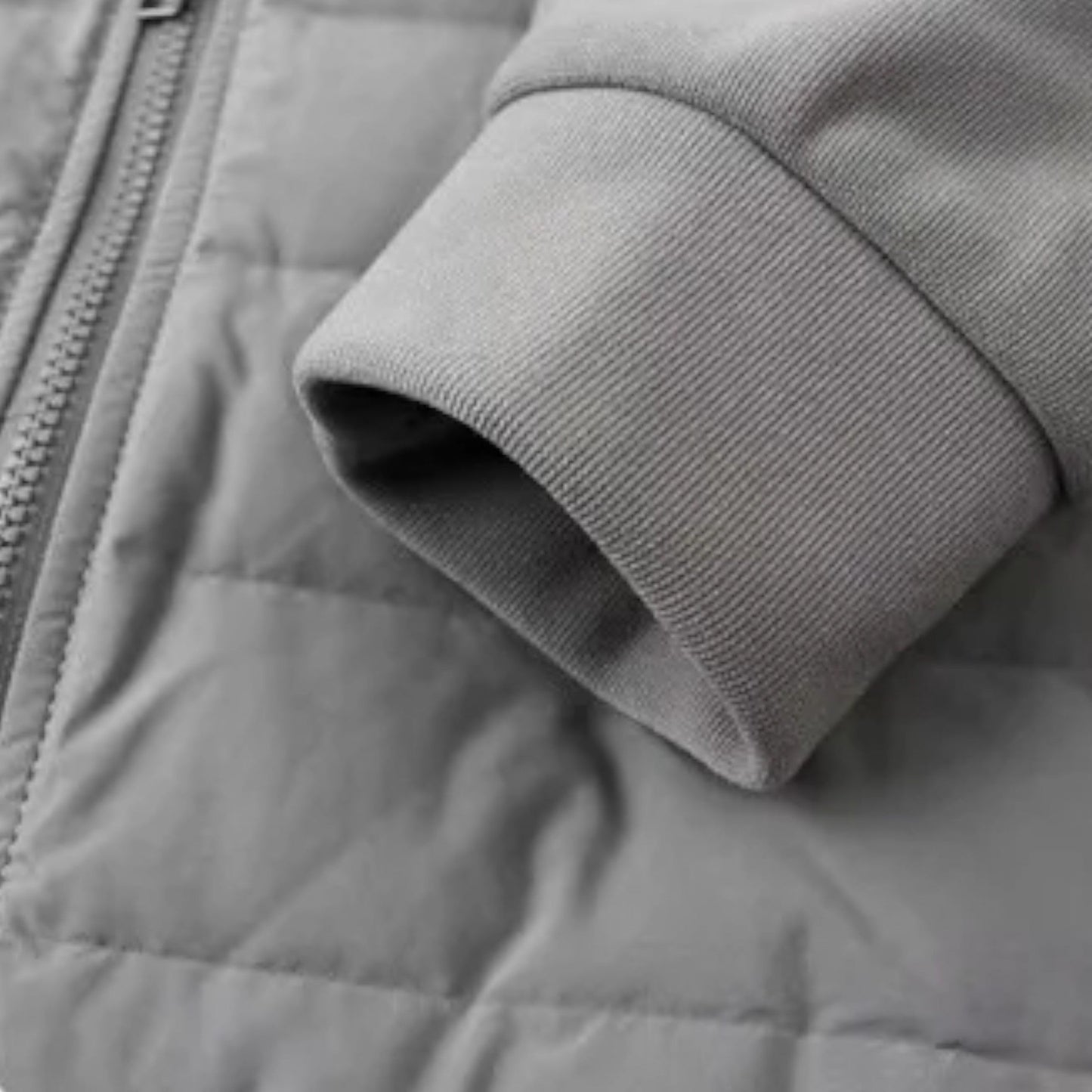 Herren Daunenjacke mit Kapuze | Leichte Steppjacke für warmen Winterkomfort