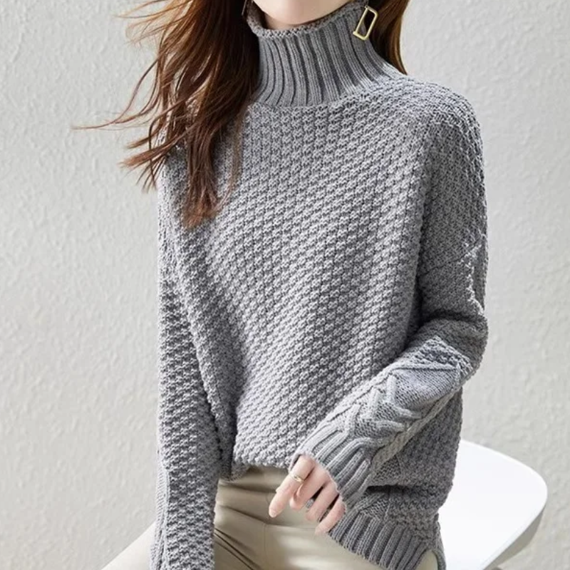 Xandra | Damen Turtleneck Pullover mit Struktur und Kabelstrickärmeln