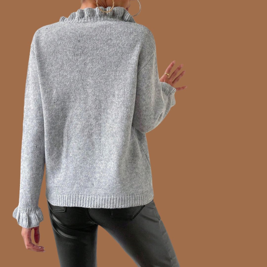 Nickirina | Eleganter Strickpullover mit Rüschenkragen und Perlenknöpfen