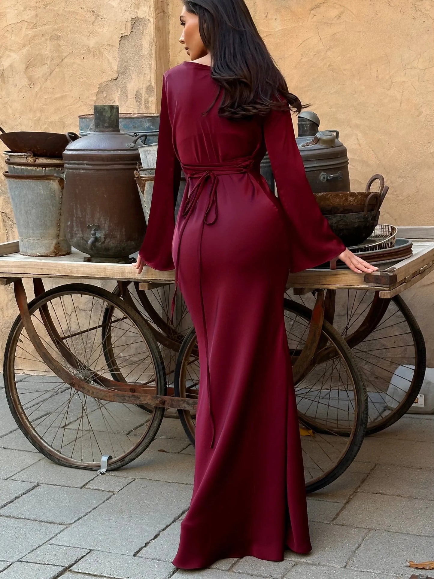 Elegantes Damen Maxikleid | Figurbetont & luxuriös für besondere Anlässe