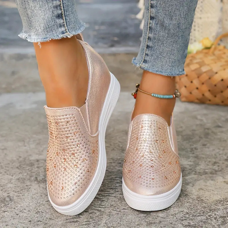 Sneari | Lässige Erhöhte Sneakers mit Luftigem Design