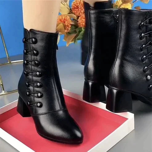 Evelina | Damen Schwarze Mid-Cut Leder Stiefeletten mit Blockabsatz und Reißverschluss