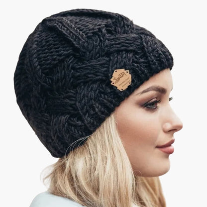 Damen Wintermütze | Gestrickt mit Rippstruktur & Runder Form für Stil & Wärme