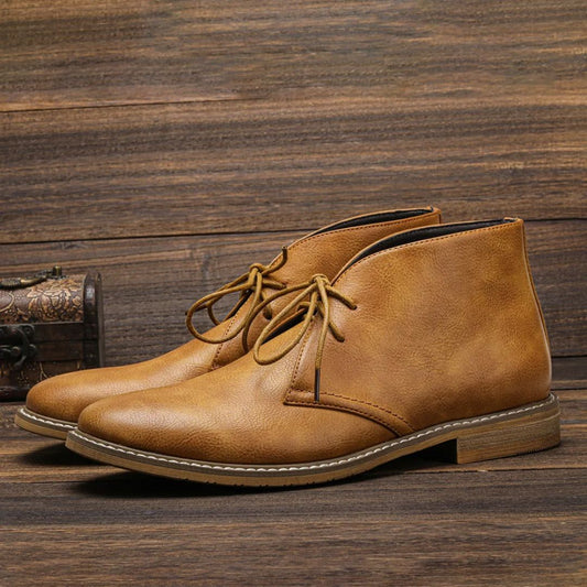 Herren Leder Boots | Elegante Chukka Stiefel für Alltag & Freizeit | Komfortabel & Zeitlos