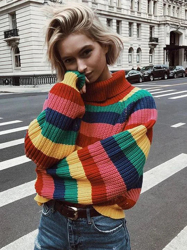 Qintara | Damen Pullover mit Regenbogenstreifen – Bunt und Stilvoll