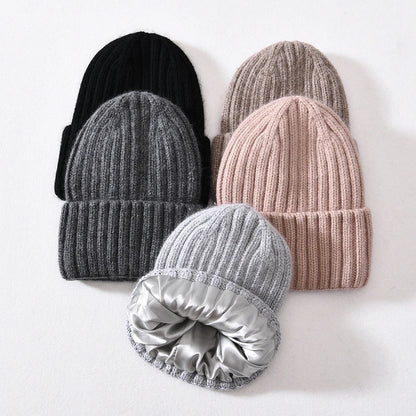 Rib Knit Beanie Damen | Stylische Wärme für kalte Tage