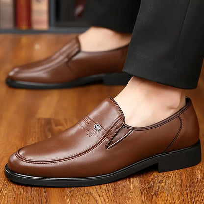 Wade | Herren Penny Loafer aus poliertem Leder | Klassische Slip-On Business Schuhe