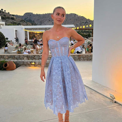 Disna | Midi-Kleid mit Korsett-Oberteil und Spitzen-Details