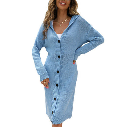 Damen Grobstrickjacke mit Kapuze | Elegante Knopfdetails & Lässiger Stil