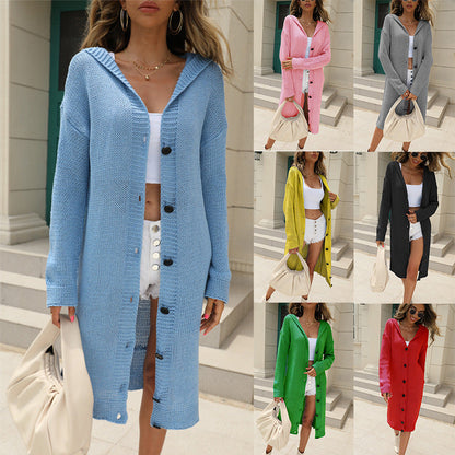 Damen Grobstrickjacke mit Kapuze | Elegante Knopfdetails & Lässiger Stil