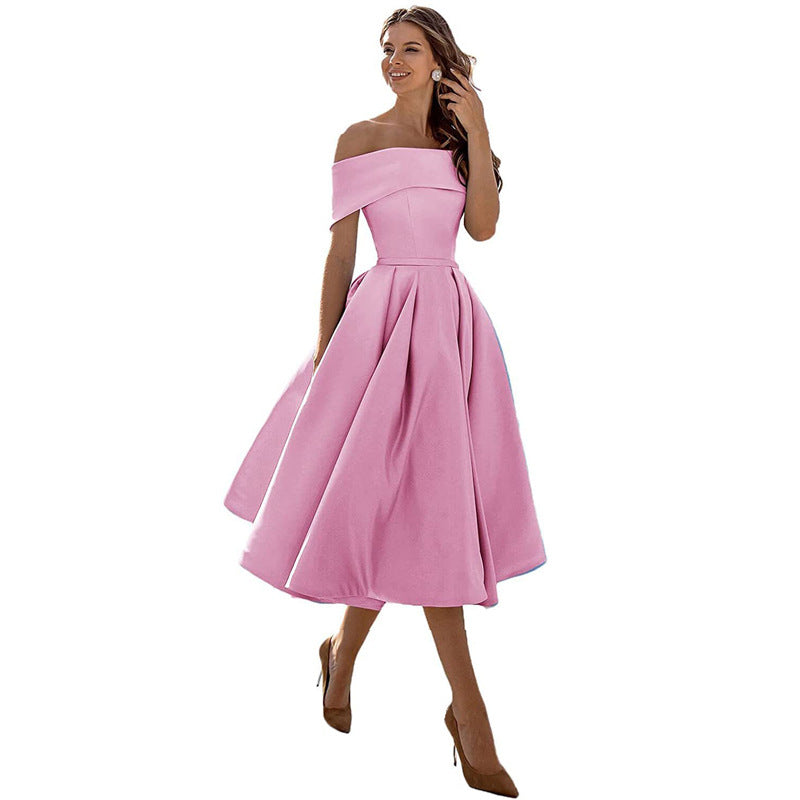 Stufina |  Lässiges trägerloses Satin Partykleid