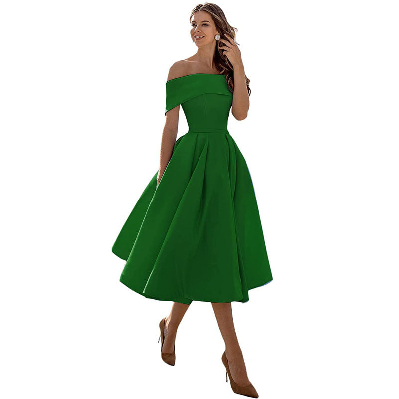 Stufina |  Lässiges trägerloses Satin Partykleid