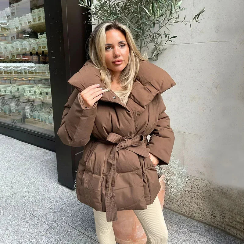 Tabithana | Damen Steppjacke mit Voluminösem Kragen und Taillengürtel