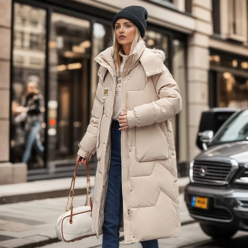 Paloma | Trendige lange Winterjacke mit Kapuze für Damen