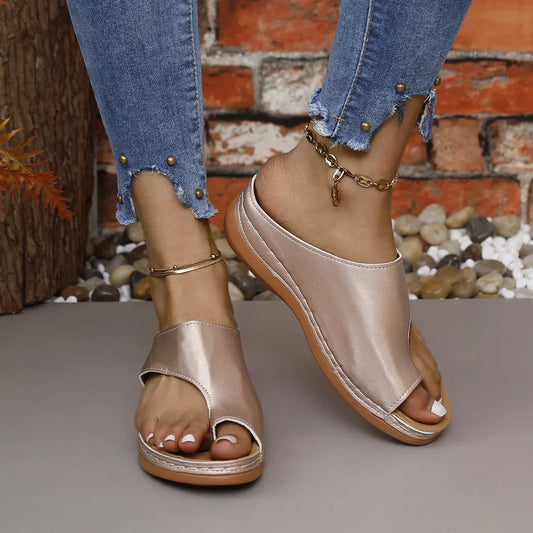 Lorense | Bequeme Schuhe mit Zehenschlaufe und Weicher Sohle