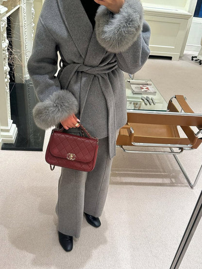 Wickelmantel Damen mit Fellärmeln | Eleganter Herbststyle für City & Office