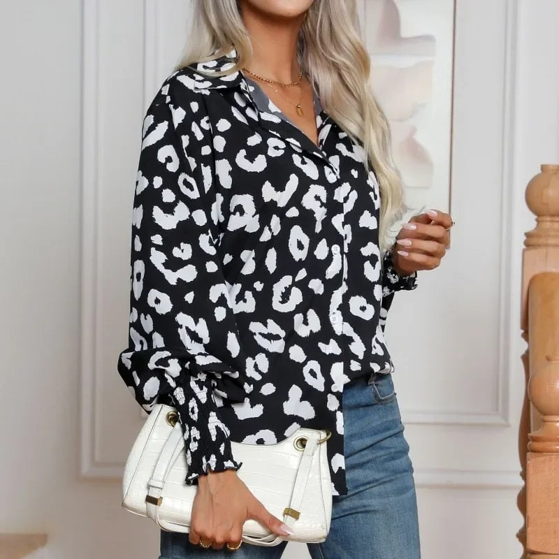 Versa | Elegante Bluse mit Leopardenmuster