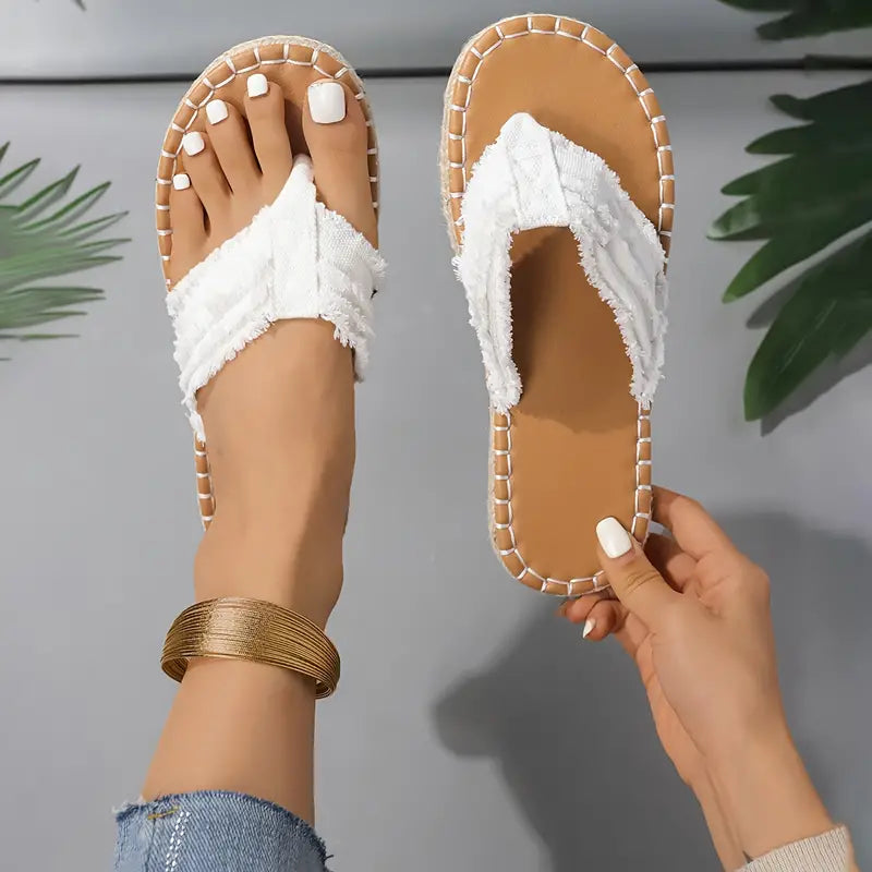 Clippie | Sommerliche Clip-Toe Fischer Schuhe mit dicker Sohle und Schnalle