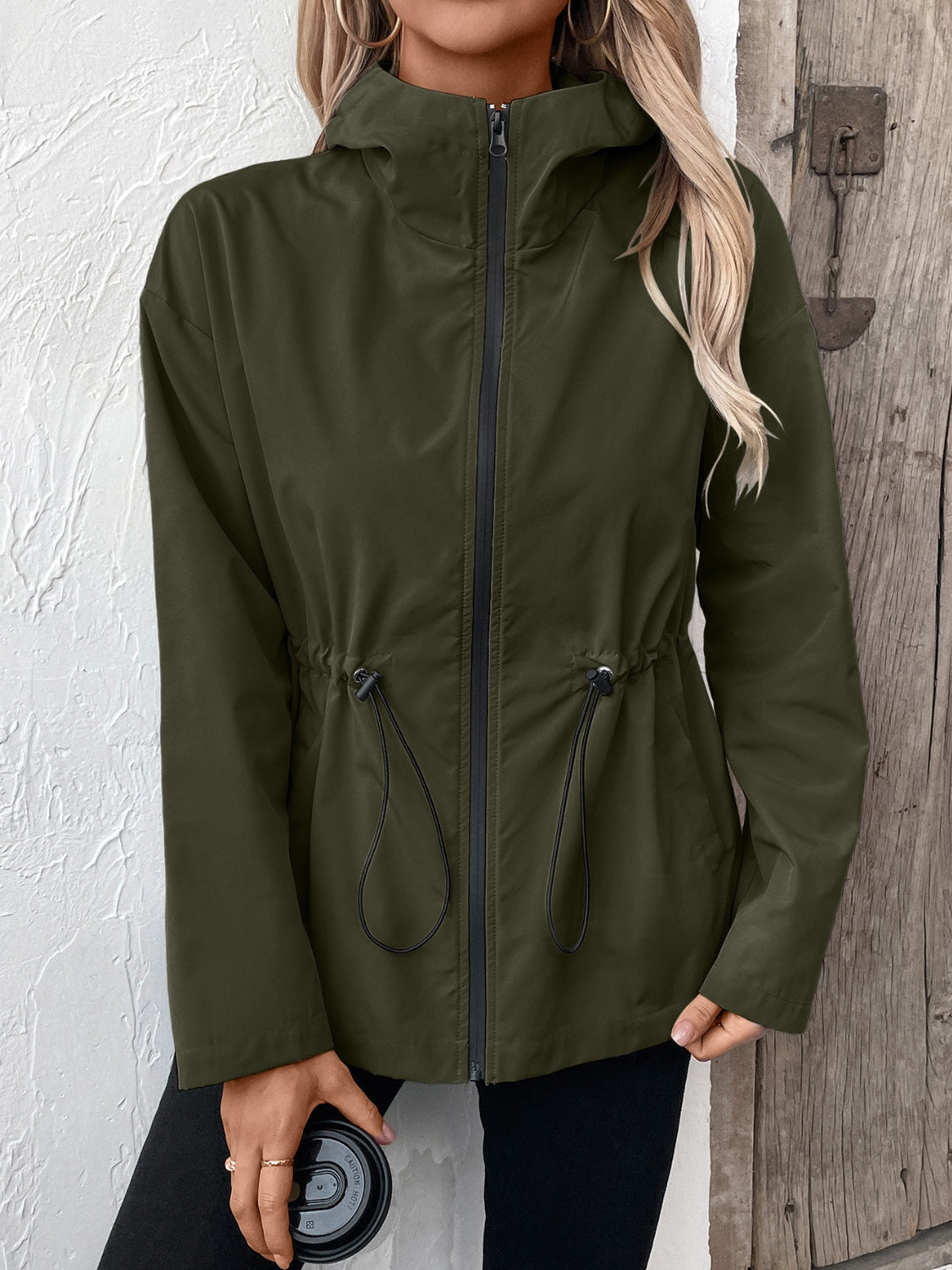 Ella | Damen Regenjacke mit Kapuze – Wetterfest, Leicht & Stilvoll